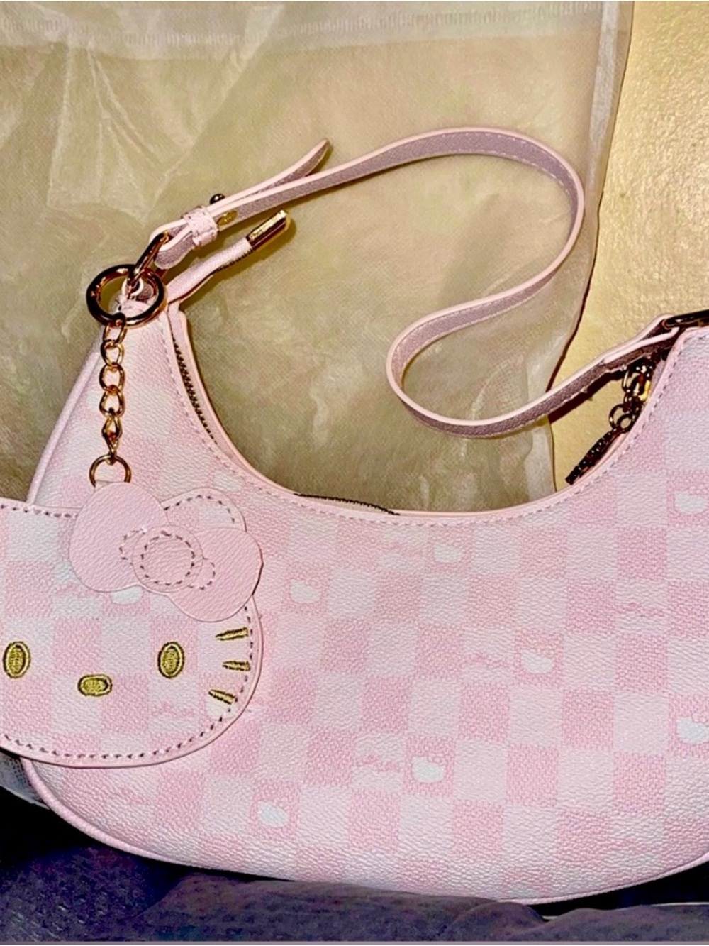 HELLO KITTY Sanrio “Luxury Inspired” Pink Checked Shoulder Bag w/Bag Charm